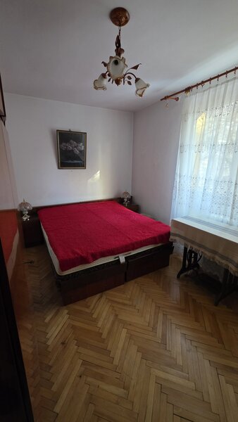 Colentina, Doamna Ghica vis-a-vis Complex  Rose Garden